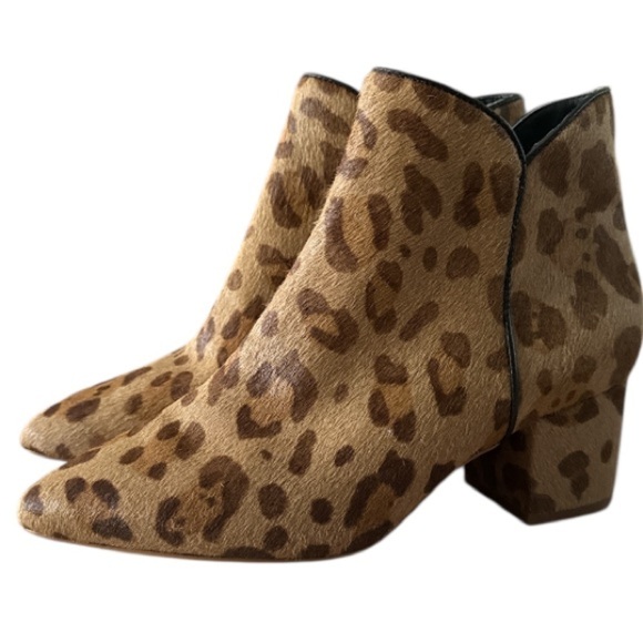 Cole Haan boots Elyse Real Fur Leopard Print Ankle 5.5 NEW leather pointed toe - Picture 2 of 5